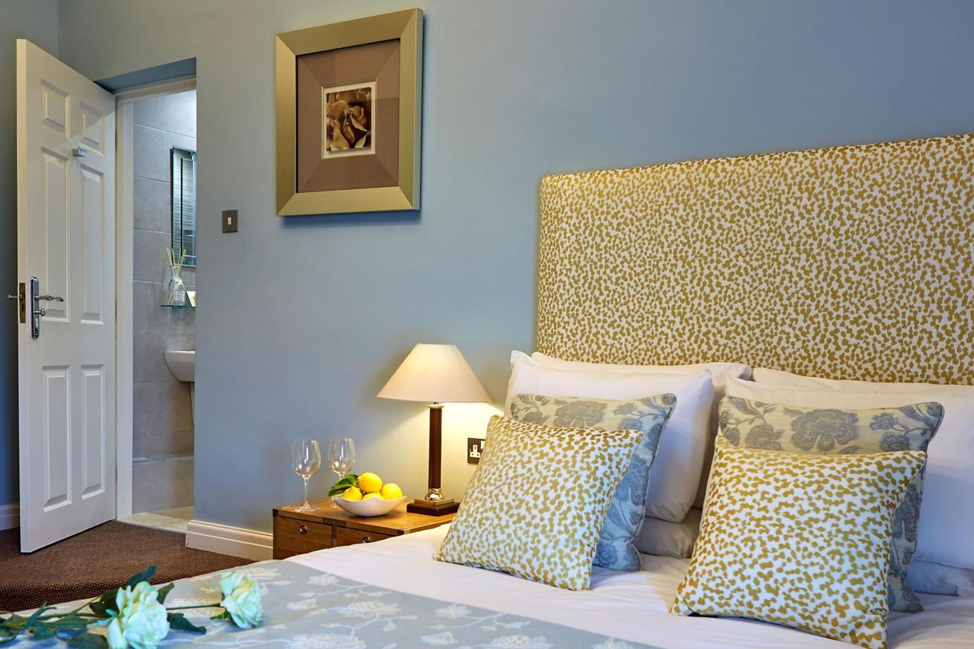 The White Hart At Lydgate Hotell Oldham Eksteriør bilde