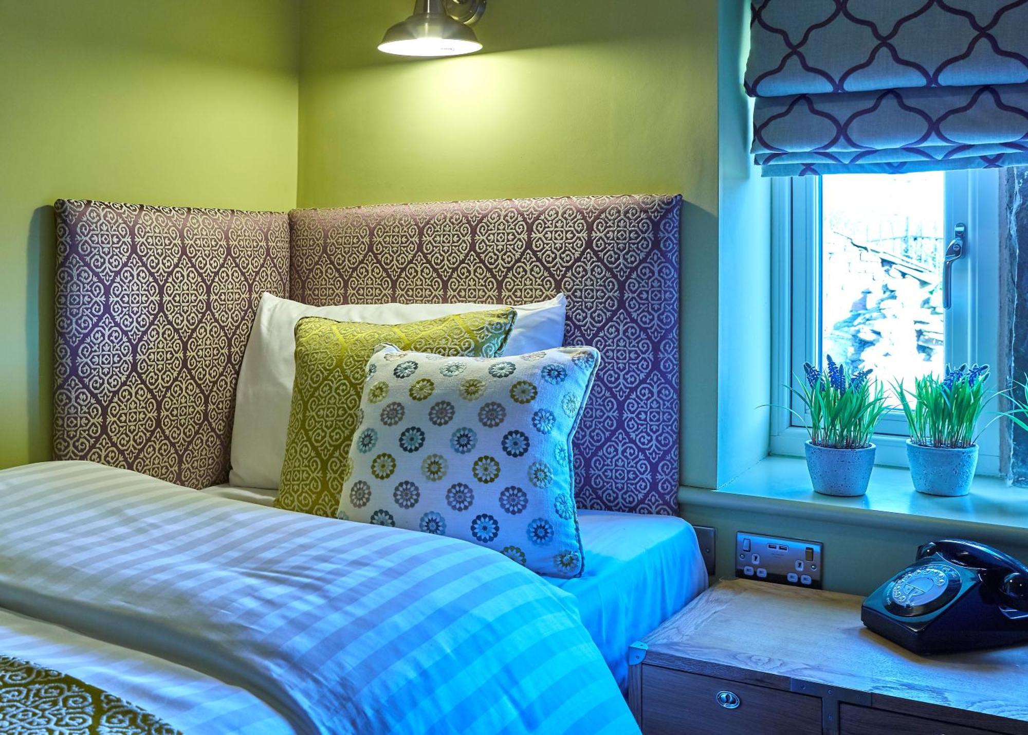 The White Hart At Lydgate Hotell Oldham Eksteriør bilde
